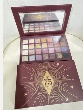 FARMASI 75TH ANIVERSARY EYESHADOW PALETTE GENUINE NEW!!